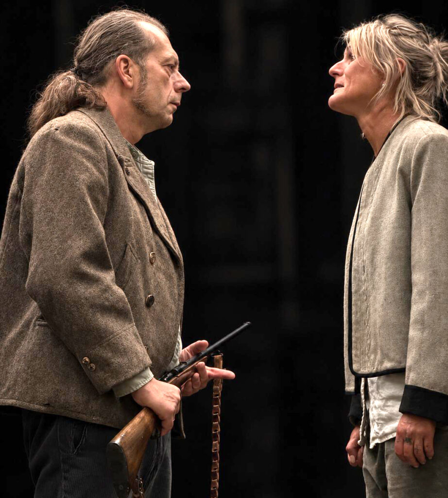„Die Geierwally“ ist das neue Stück der Volksbühne Kirchbichl. Foto: Eva Maria Exenberger
